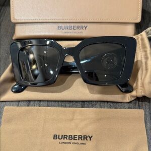 Burberry Black Sunglasses